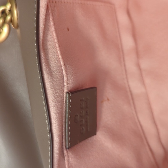 GG Taupe Leather Shoulder Bag with Gold Chain - Picture 6 of 10